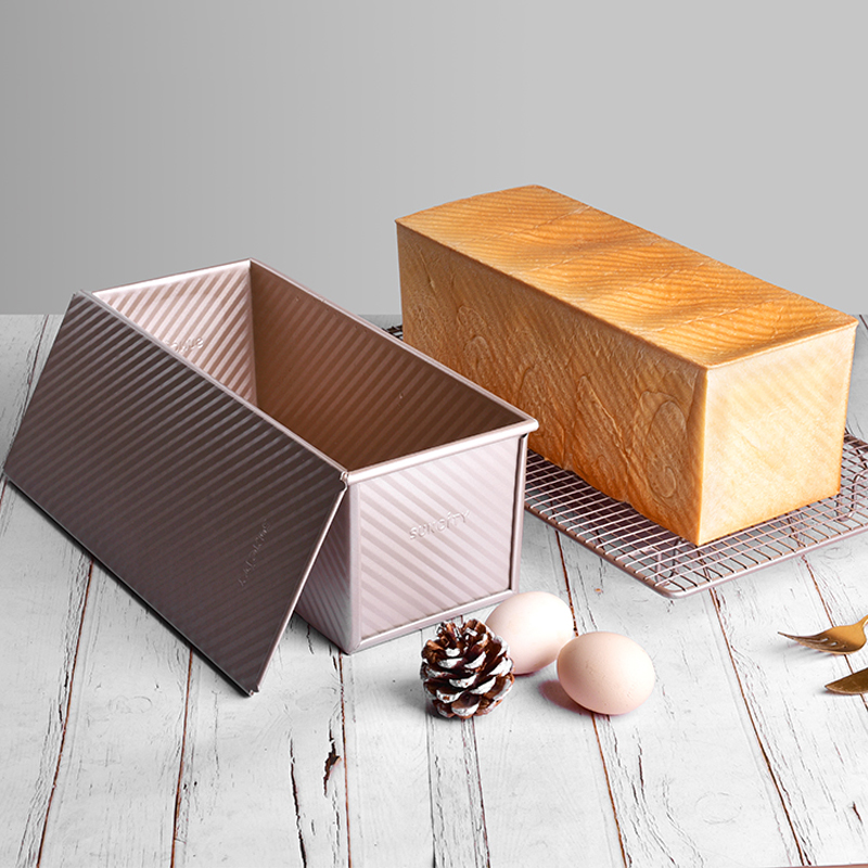 Egg Storage Holder - Kitchen Toast Mold with Lid Baking
